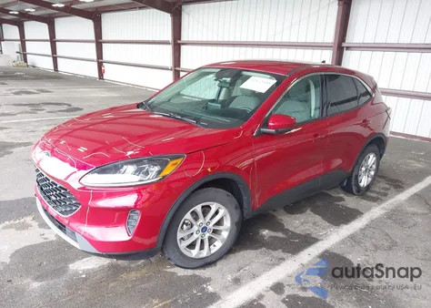 2020 Ford Escape Se z USA, uszkodzony, nr VIN 1FMCU0G69LUC64063